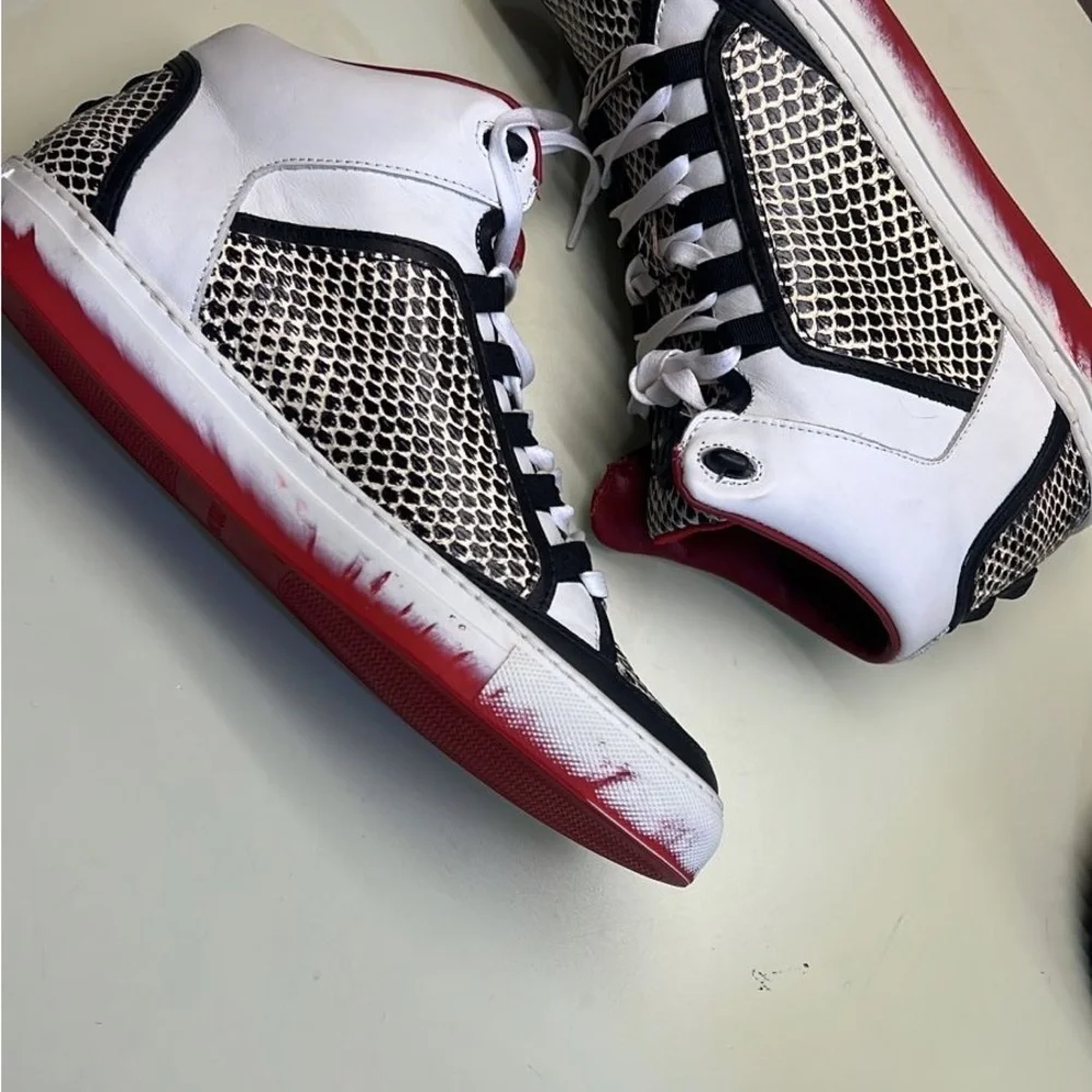 NWT Roberto Cavalli Leatger Black white red snakeskin  Sneakers